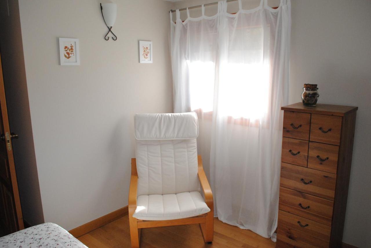 Poyales Casa Los Ardos מראה חיצוני תמונה